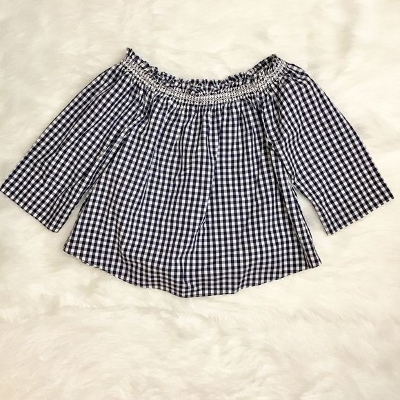 Madewell Smocked Gingham Off-The-Shoulder Top - Picture 4 of 8